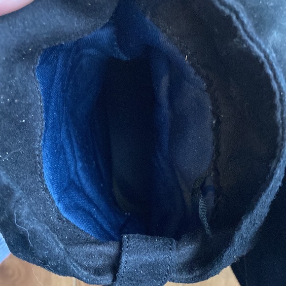 👠BOGO FREE👠Women’s Black Suede Booties 🥾 - Picture 4 of 6